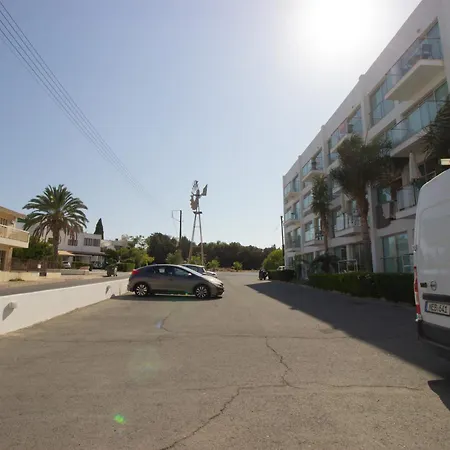 Apartamento Beachside 1-bed With Huge Veranda Protaras